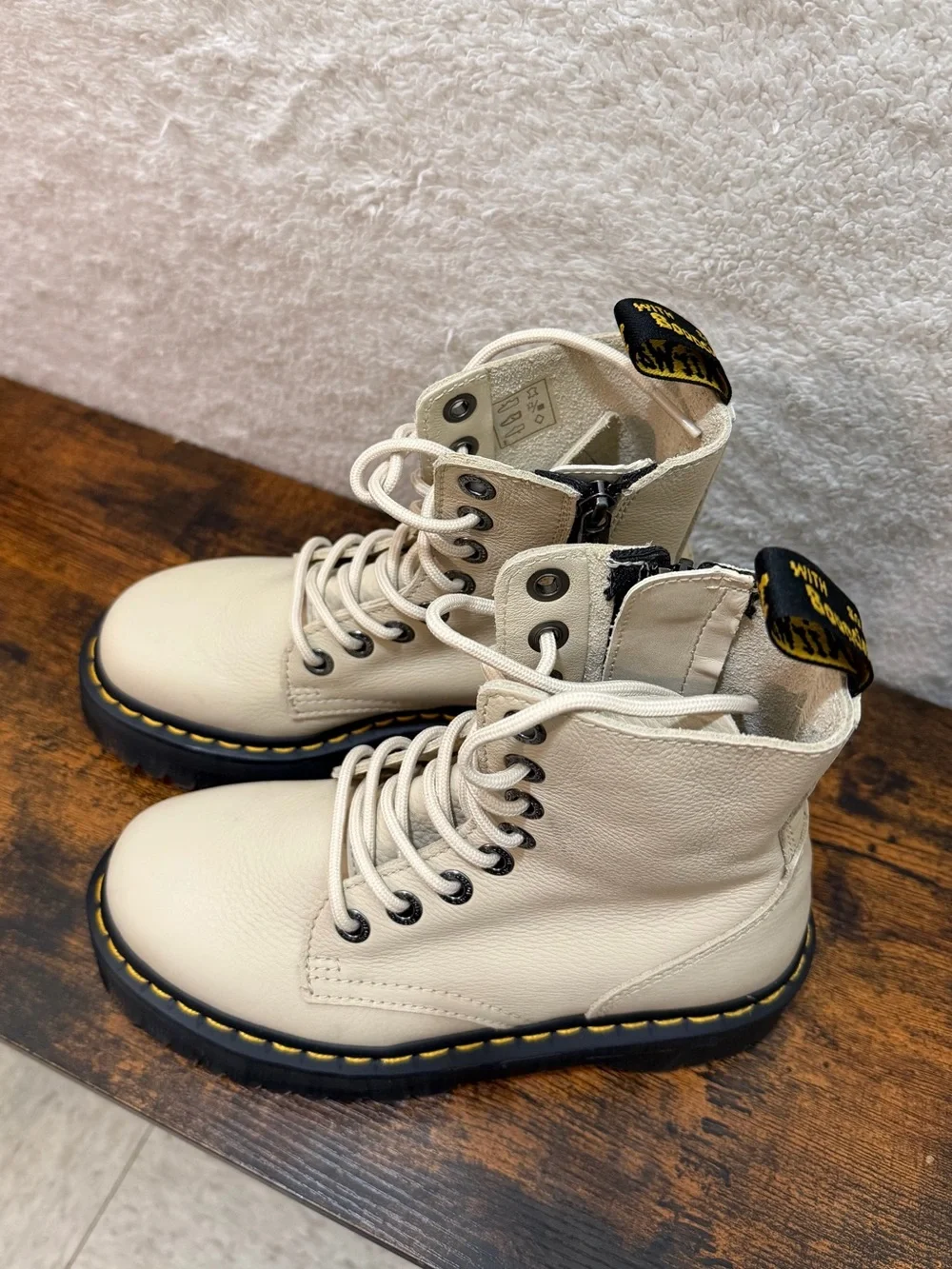 Dr Martens Boots Womens 6 Jadon III Pisa Leather Platform Combat Beige Grunge